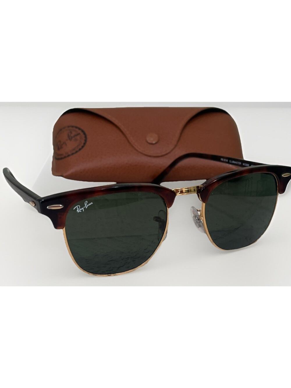 Ray-Ban RB3016 Clubmaster Classic Sunglasses Tortoise w Case.